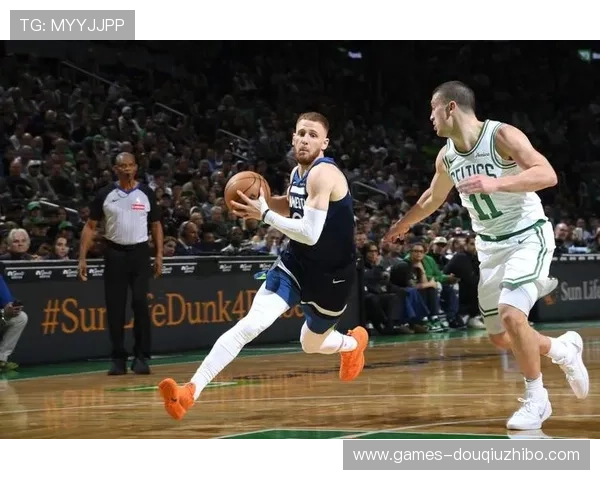 斗球体育直播app电脑版下载最新版本,高清流畅观看体育赛事的最佳选择 斗球体育直播app电脑版下载最新版本,高清流畅观看体育赛事的最佳选择