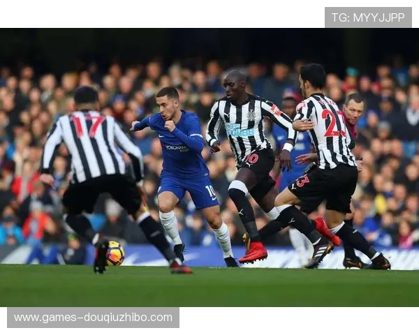 斗球看球app官网官方介绍，专业足球直播平台带你领略精彩赛事瞬间